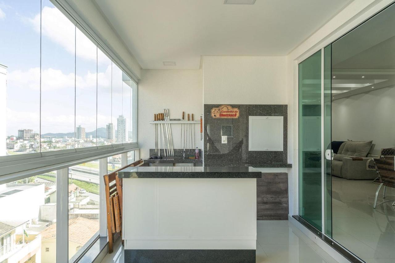 Apto A 260M Da Meia Praia Em Condominio De Luxo Sc ايتابيما المظهر الخارجي الصورة